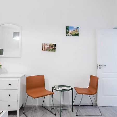 Central Brand New And Modern Apartment Будапеща Екстериор снимка