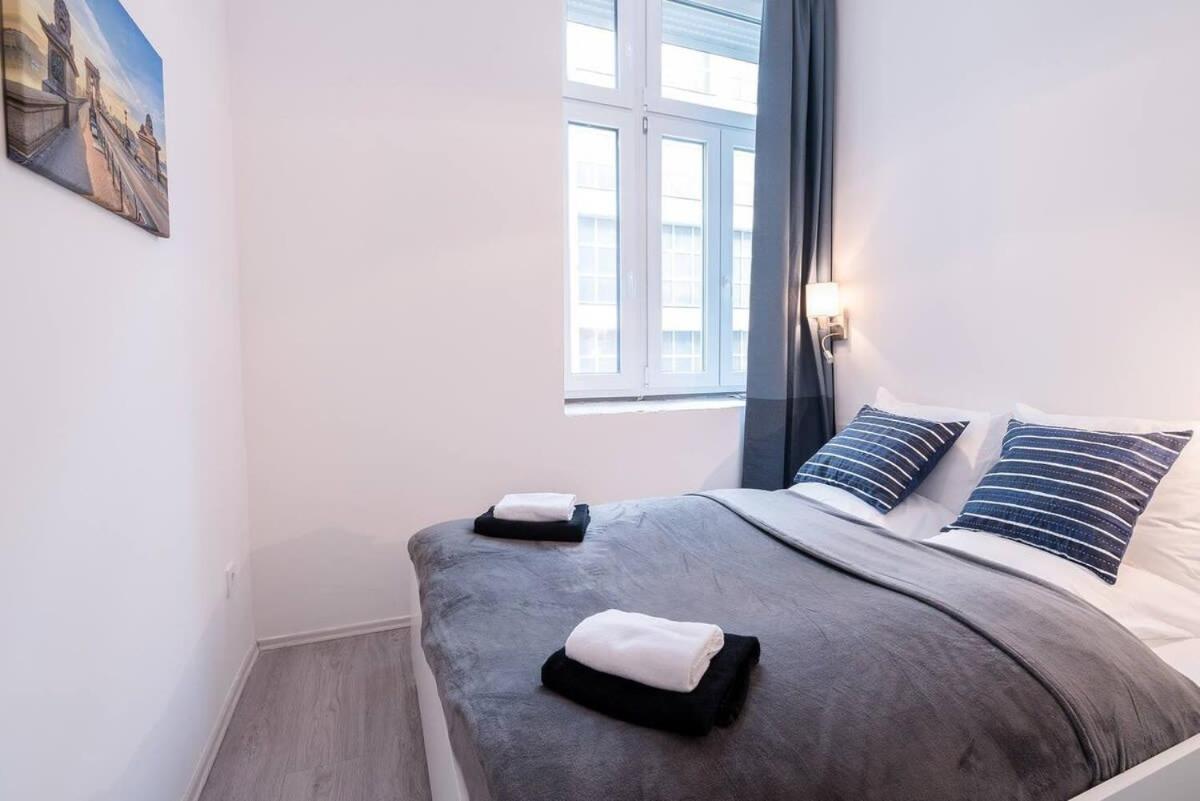 Central Brand New And Modern Apartment Будапеща Екстериор снимка