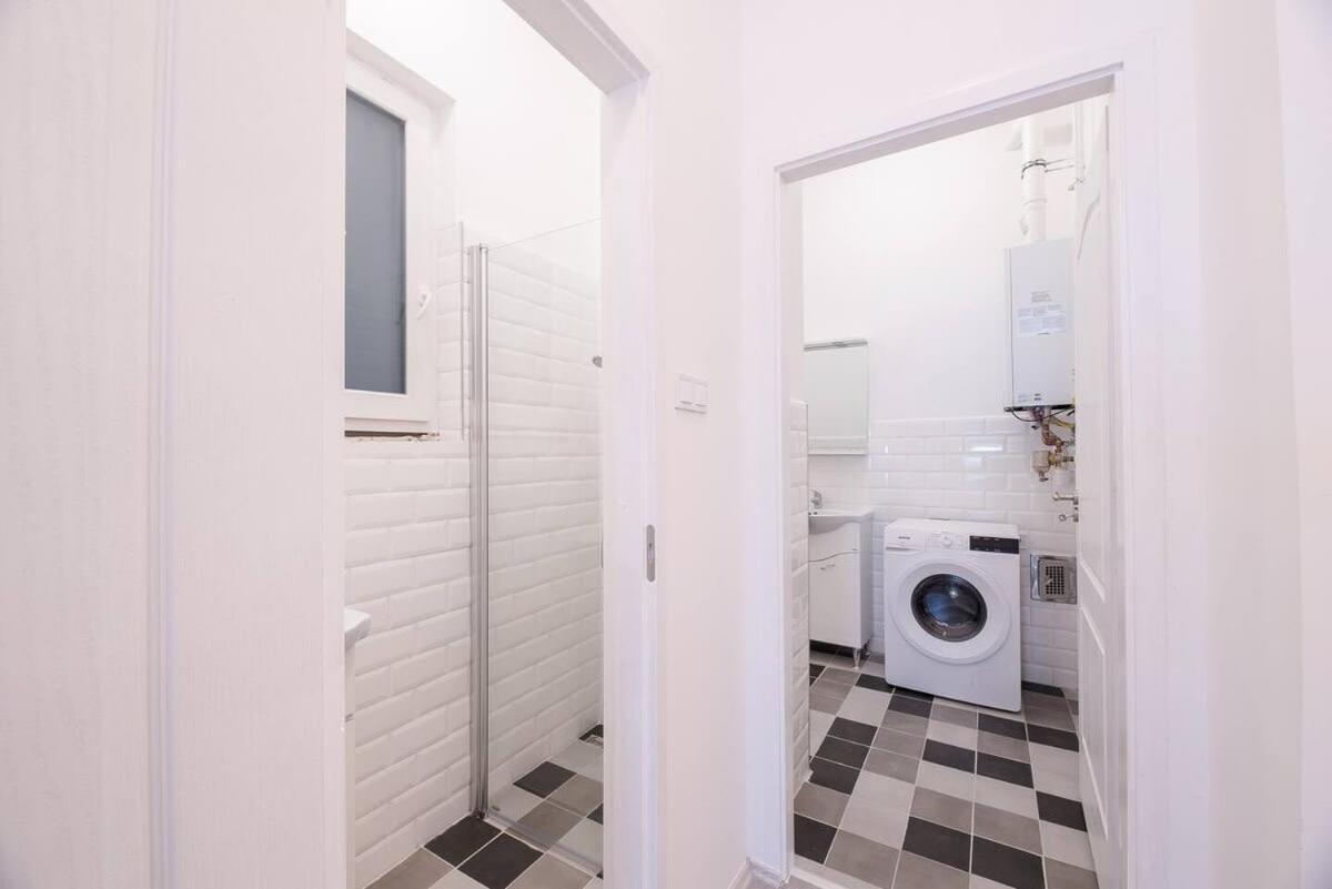 Central Brand New And Modern Apartment Будапеща Екстериор снимка