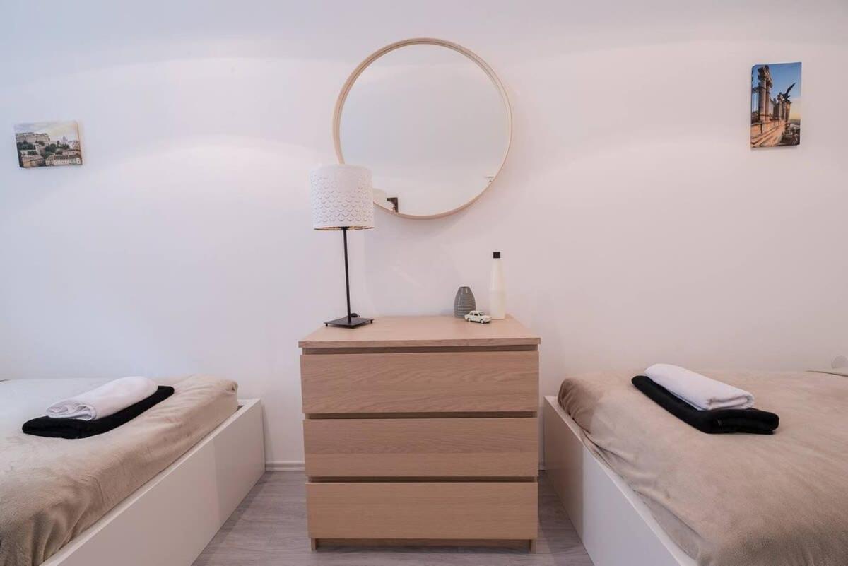 Central Brand New And Modern Apartment Будапеща Екстериор снимка