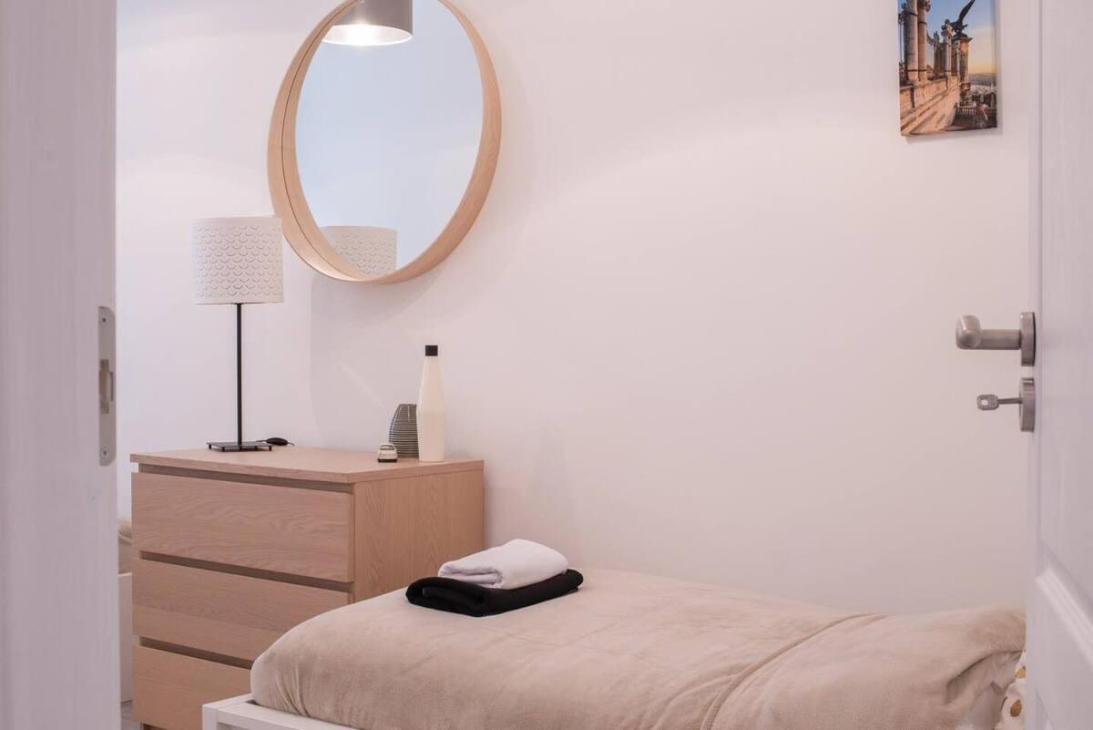 Central Brand New And Modern Apartment Будапеща Екстериор снимка